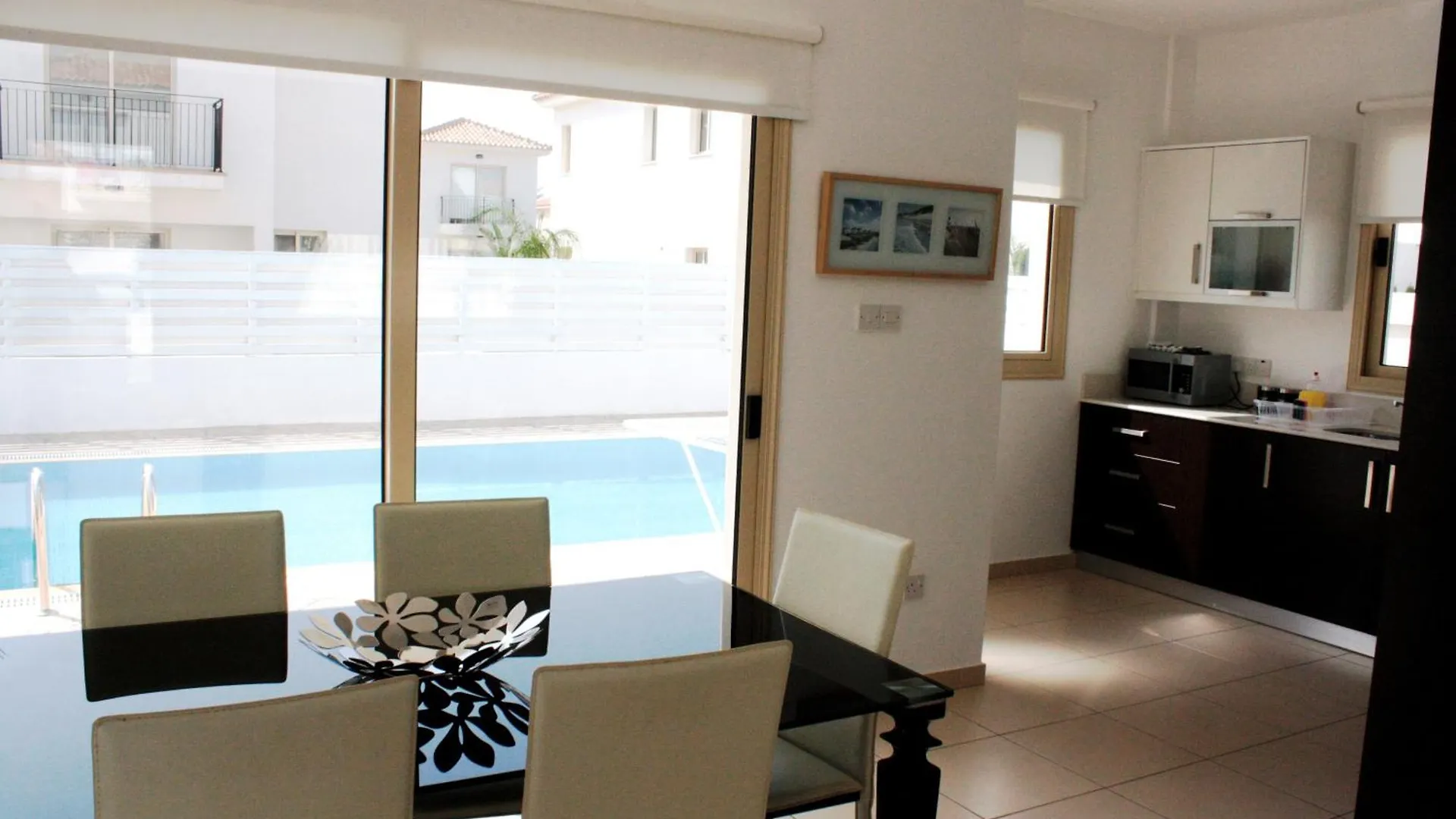 Palm Tree Villas Protaras 0*,  Cyprus