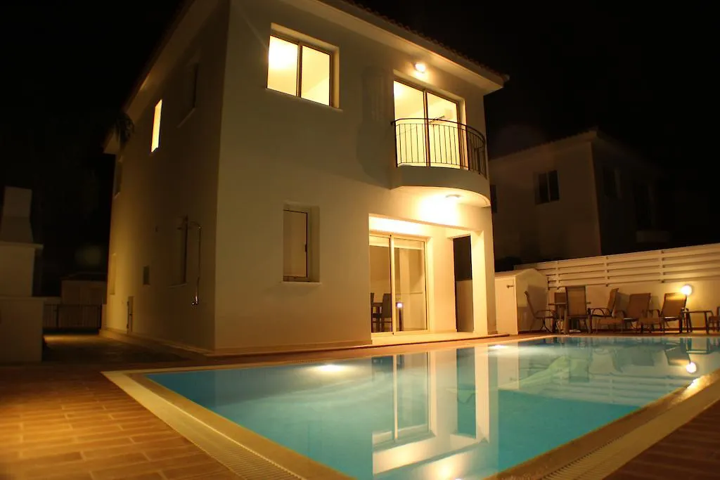 Palm Tree Villas Protaras