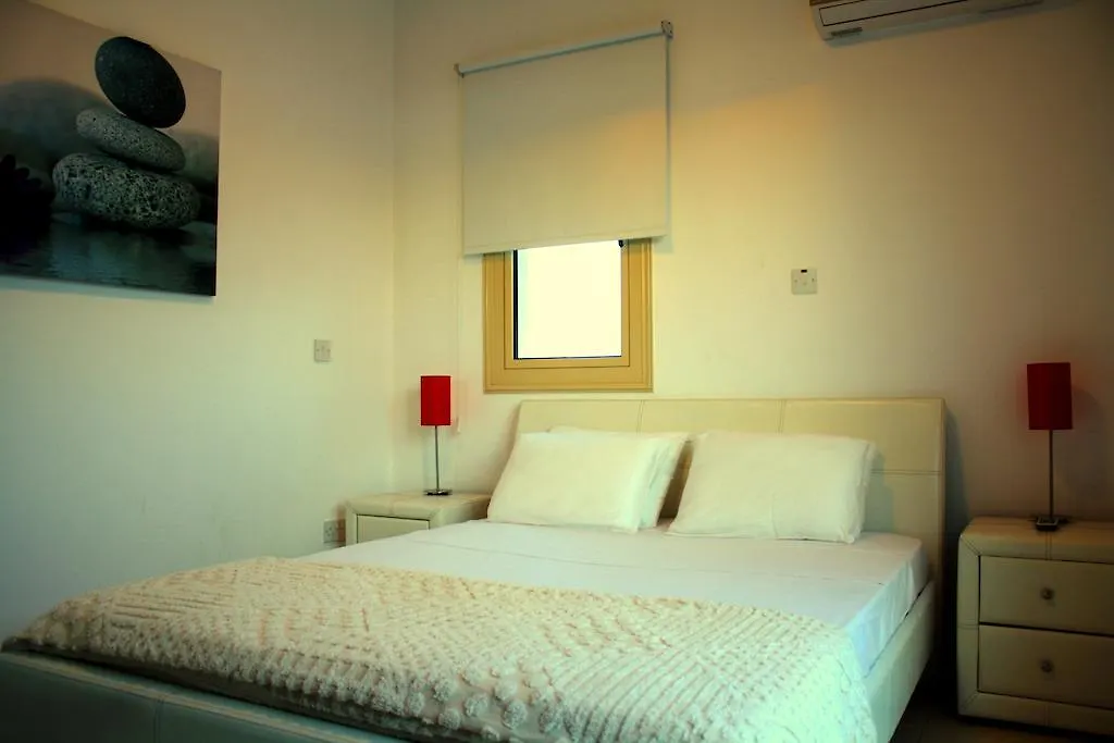 Palm Tree Villas Protaras 0*,  Cyprus
