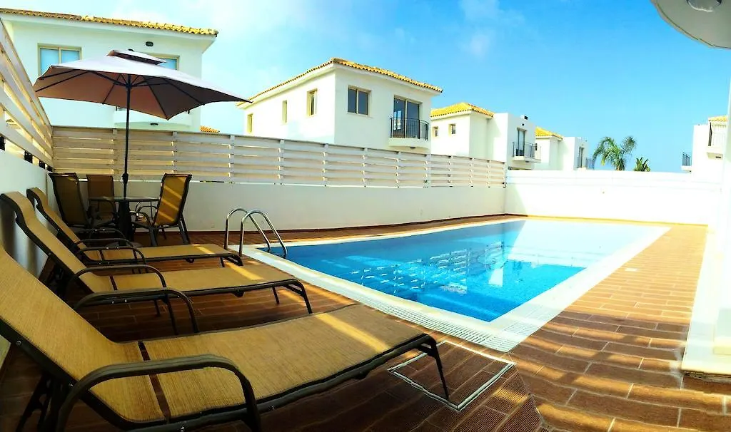 Palm Tree Villas Protaras